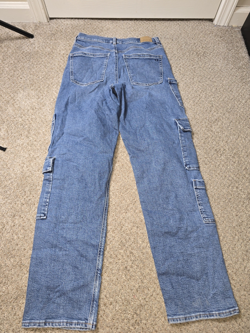American Eagle High Rise Baggy Straight Blue Cargo Denim Jeans Size 4 - Picture 7 of 7